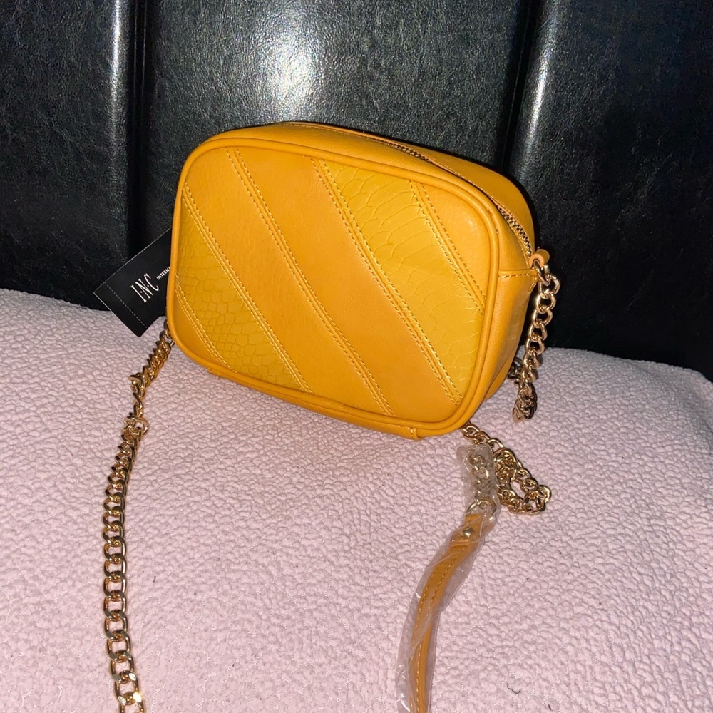 Crossbody camera bag